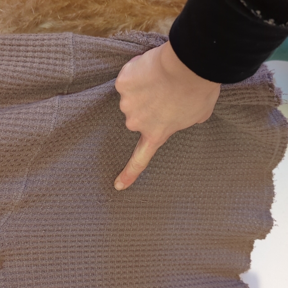 Free Peolle Waffle Thermal Tunic - Picture 5 of 5